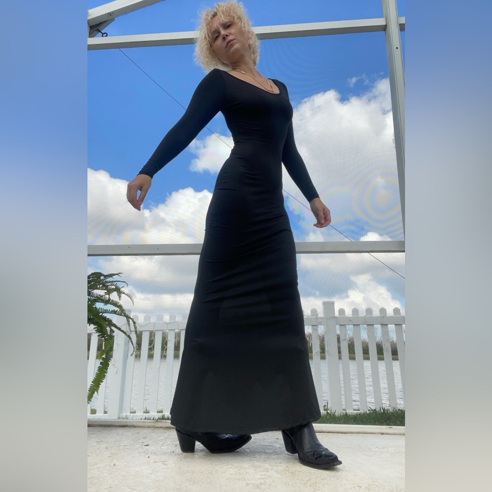 Elegant Black Long Sleeve Dress